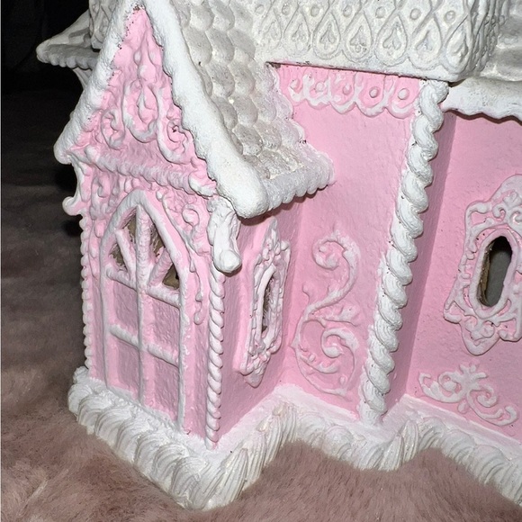 Custom Pink Gingerbread Victorian sugar house castle pastel lights up - Picture 8 of 8